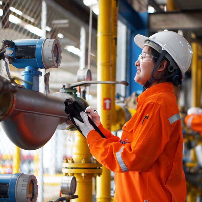 SPIE Global Services Energy workers