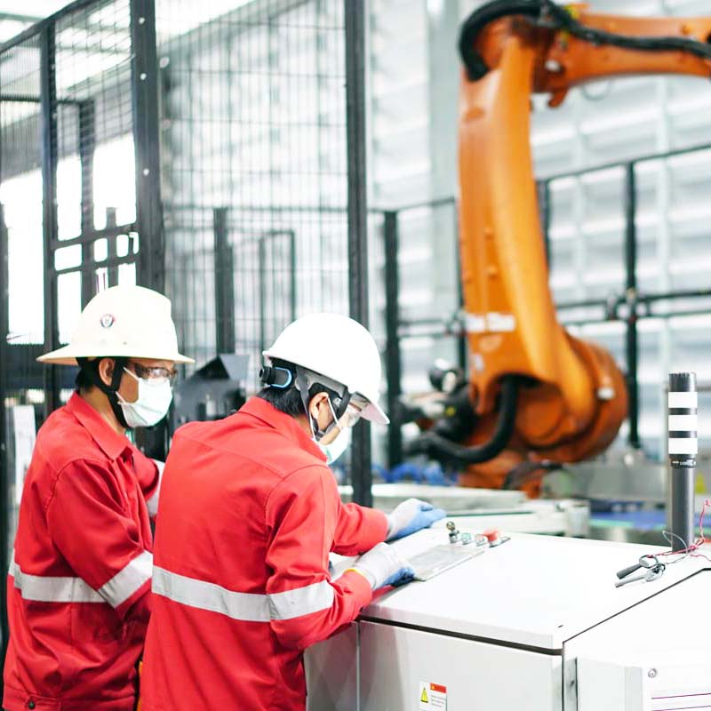 SPIE Global Services Energy workers